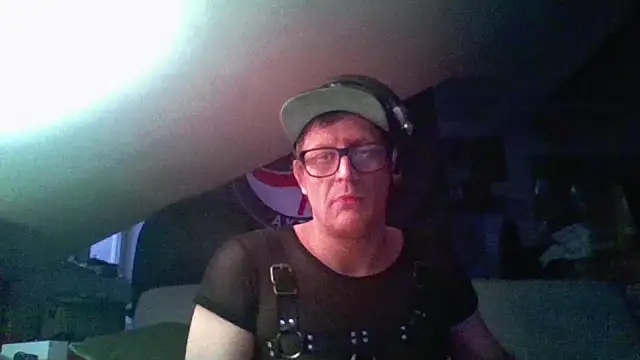 Bigthroaterboy online show from 12/06/24, 07:21
