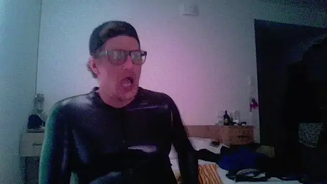 Bigthroaterboy online show from 03/21/26, 04:39