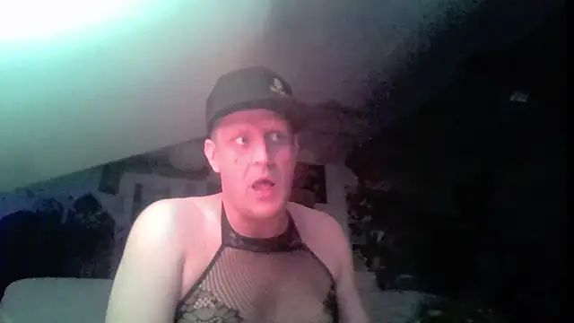 Bigthroaterboy online show from 06/11/26, 02:33