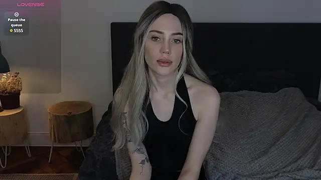 Sara Tranquil online show from 12/06/24, 10:19