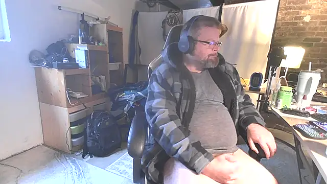 MagnusCockus online show from 04/02/26, 12:25