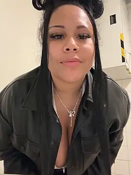 HaileyDiana online show from 03/09/25, 07:48