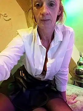 tatianasexymilf online show from 01/14/26, 04:12