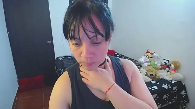 lili peach online show from 03/10/26, 07:41