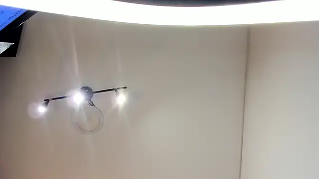 ANTONELLA  ROUSE  online show from 03/06/25, 11:31