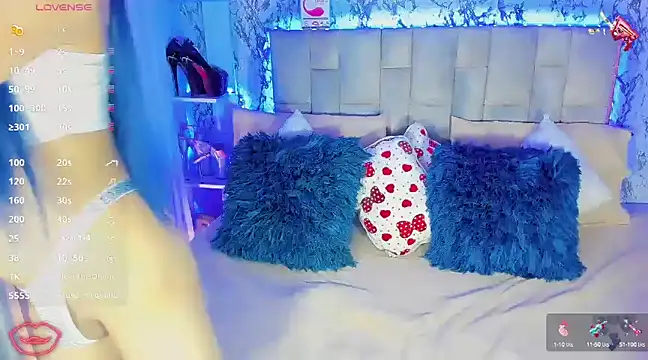 Snapshot of Baby_Aliz chatting on 03/06/25, 03:24 Baby Aliz online show from 03/06/25, 03:24