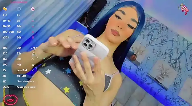 Snapshot of Baby_Aliz chatting on 03/23/25, 02:26 Baby Aliz online show from 03/23/25, 02:26