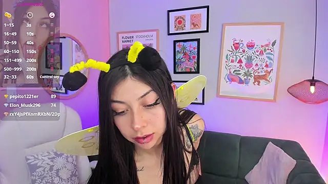 Snapshot of Melissa_Koster chatting on 01/14/25, 07:38 Melissa Koster online show from 01/14/25, 07:38