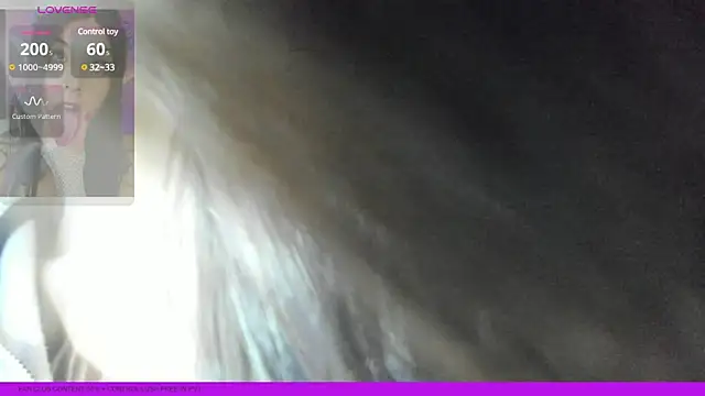 Snapshot of Melissa_Koster chatting on 02/28/25, 04:10 Melissa Koster online show from 02/28/25, 04:10