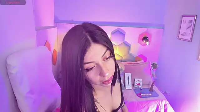 Snapshot of Melissa_Koster chatting on 03/20/25, 05:24 Melissa Koster online show from 03/20/25, 05:24