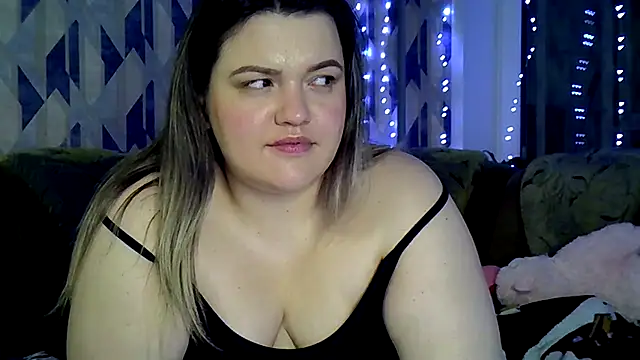 AnitaWillias online show from 10/28/25, 02:31