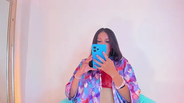 Snapshot of LyaEvanss chatting on 09/09/25, 02:44 LyaEvanss online show from 09/09/25, 02:44