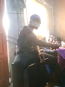 Petrossa online show from 04/12/26, 05:56