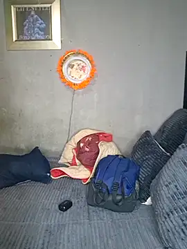 Petrossa online show from 04/19/26, 05:29