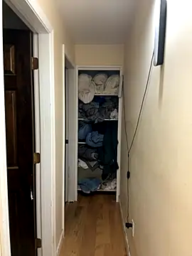 Snapshot of DaddySnowXX chatting on 10/26/25, 02:17 DaddySnowXX online show from 10/26/25, 02:17