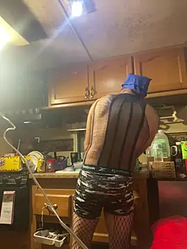 Snapshot of WilldoPita chatting on 02/17/25, 05:14 WilldoPita online show from 02/17/25, 05:14