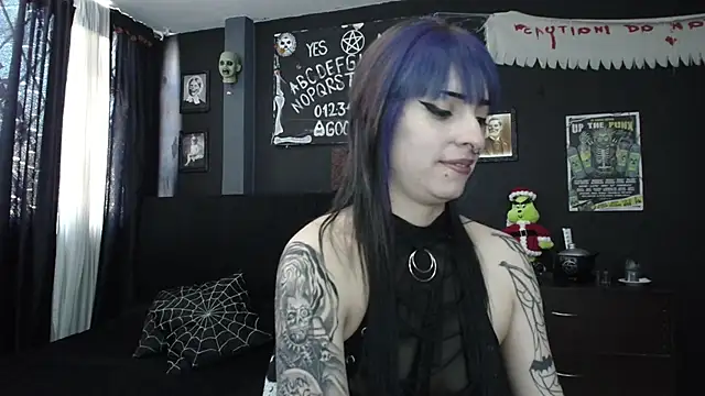 Goddess Mortem online show from 12/31/24, 04:04