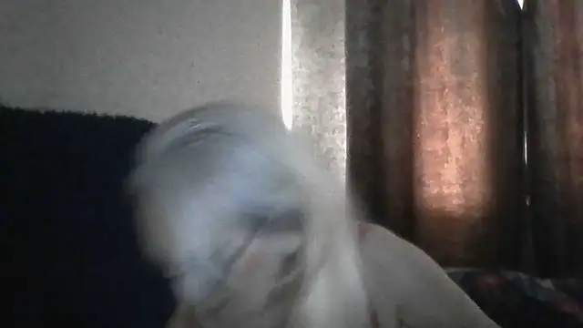 Snapshot of CarlyTreat chatting on 06/27/26, 10:31 CarlyTreat online show from 06/27/26, 10:31