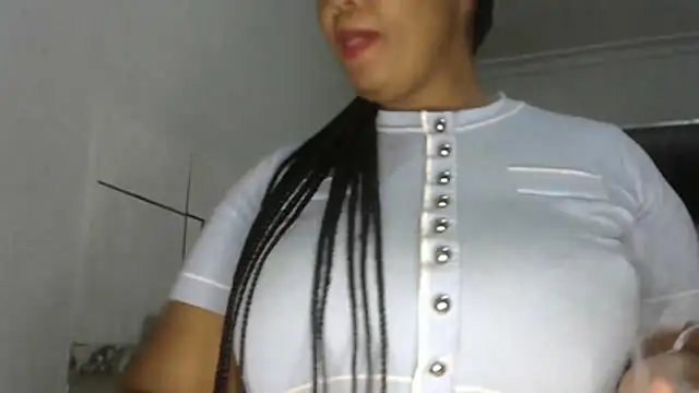 NippleMilkXx online show from 05/30/26, 12:30