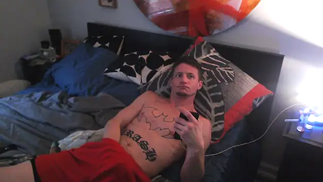 Snapshot of trash4cash chatting on 01/18/25, 06:32 trash4cash online show from 01/18/25, 06:32