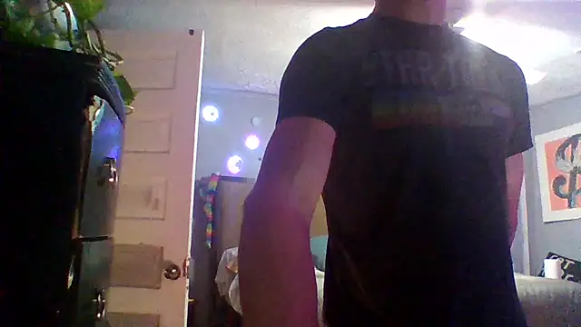 Snapshot of trash4cash chatting on 11/24/25, 03:06 trash4cash online show from 11/24/25, 03:06