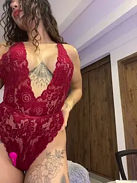 Snapshot of CharlotteRouseVIP chatting on 01/18/25, 12:24 CharlotteRouseVIP online show from 01/18/25, 12:24