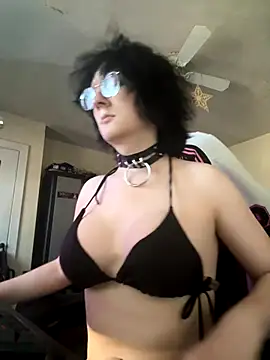 YandereDemon online show from 10/06/25, 07:22