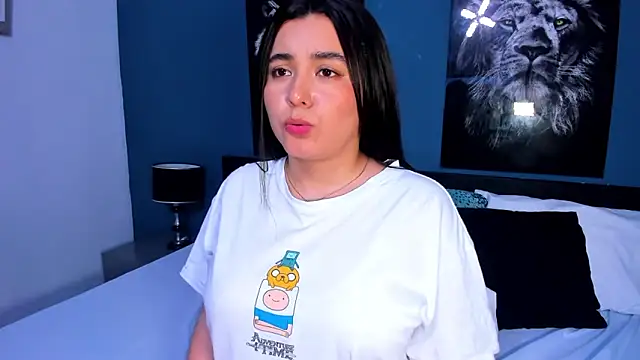 Snapshot of Liana_Bernocchi chatting on 02/08/25, 10:51 Liana Bernocchi online show from 02/08/25, 10:51