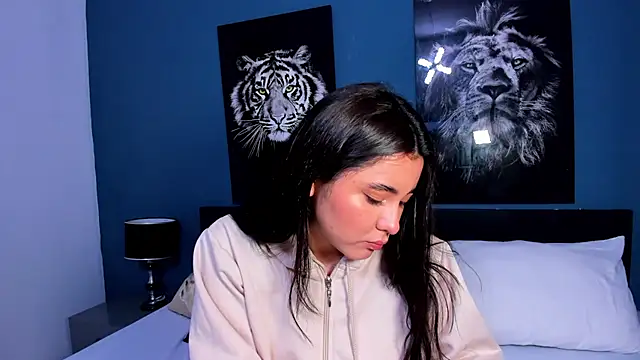 Snapshot of Liana_Bernocchi chatting on 02/09/25, 08:02 Liana Bernocchi online show from 02/09/25, 08:02