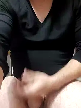 Snapshot of solitoooocam687 chatting on 01/27/25, 04:01 solitoooocam687 online show from 01/27/25, 04:01