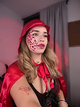 Snapshot of JoselinFlower_ chatting on 11/01/25, 03:30 JoselinFlower online show from 11/01/25, 03:30