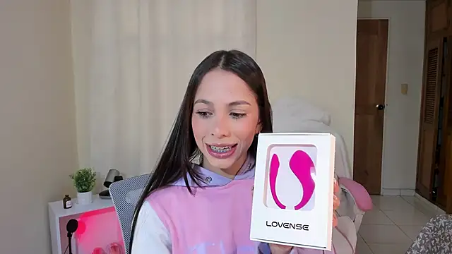 Snapshot of shanakendal2 chatting on 02/20/25, 06:57 shanakendal2 online show from 02/20/25, 06:57