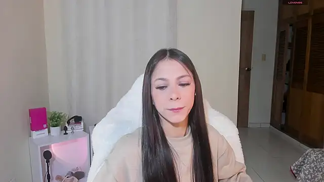 Snapshot of shanakendal2 chatting on 03/13/25, 01:50 shanakendal2 online show from 03/13/25, 01:50