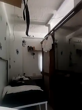 roxy roxxan online show from 04/13/26, 07:08