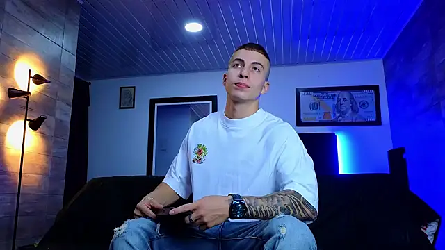 AsmodeoCox online show from 02/26/25, 02:26