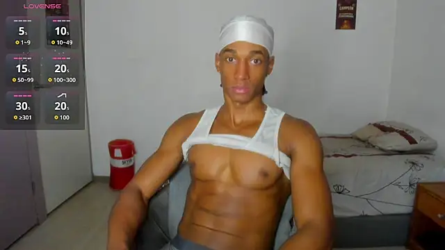 Snapshot of Malkongarcia chatting on 09/26/25, 09:19 Malkongarcia online show from 09/26/25, 09:19