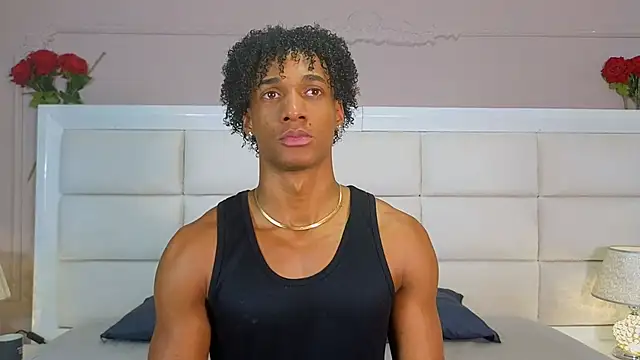 Snapshot of Malkongarcia chatting on 12/13/25, 08:47 Malkongarcia online show from 12/13/25, 08:47