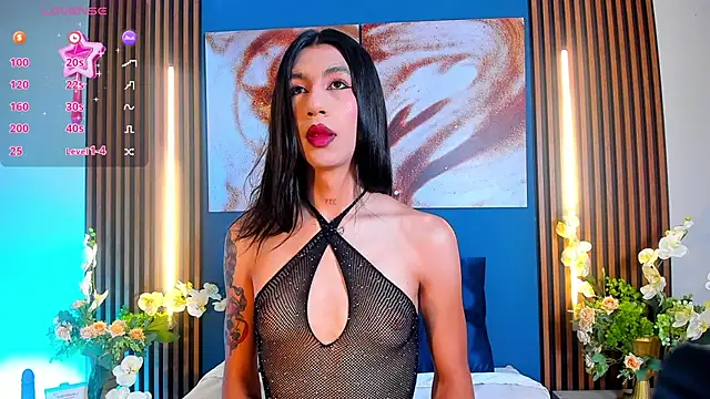 sofiaa grey  online show from 03/22/25, 11:32