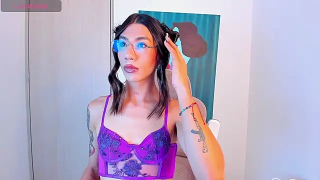 sofiaa grey  online show from 02/24/26, 02:48