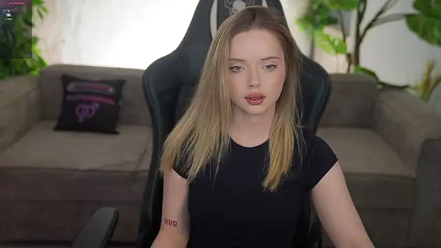 Cassy-Celestial  online show from 02/19/26, 08:32