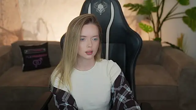 Cassy-Celestial  online show from 03/11/26, 11:27