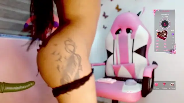 Snapshot of amaranta1411- chatting on 11/16/25, 04:01 amaranta1411- online show from 11/16/25, 04:01