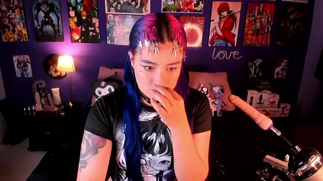 Snapshot of anne_cross chatting on 02/06/25, 03:27 anne cross online show from 02/06/25, 03:27