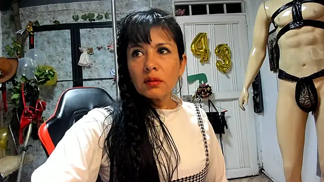 Erlinda-engel online show from 03/15/25, 11:51