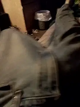 Snapshot of ySqmbVanbe chatting on 02/15/26, 01:57 ySqmbVanbe online show from 02/15/26, 01:57