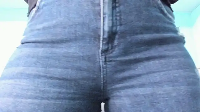 emily hunter12 online show from 03/19/25, 11:39