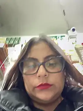 Sol biglips online show from 12/31/24, 10:56