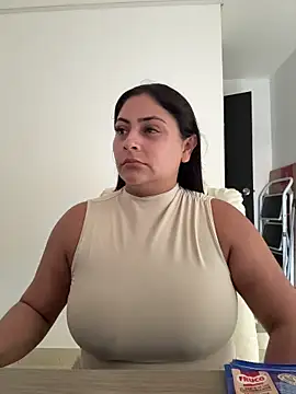 Sol biglips online show from 03/06/26, 05:20