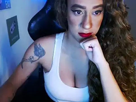 Snapshot of gauchinhaG chatting on 01/07/25, 04:37 gauchinhaG online show from 01/07/25, 04:37