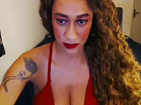 Snapshot of gauchinhaG chatting on 02/04/25, 03:57 gauchinhaG online show from 02/04/25, 03:57